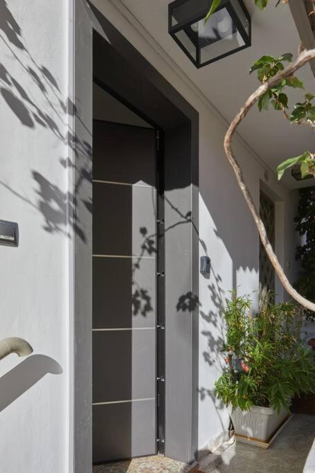 The Sunny House Apartment Athens Exterior photo