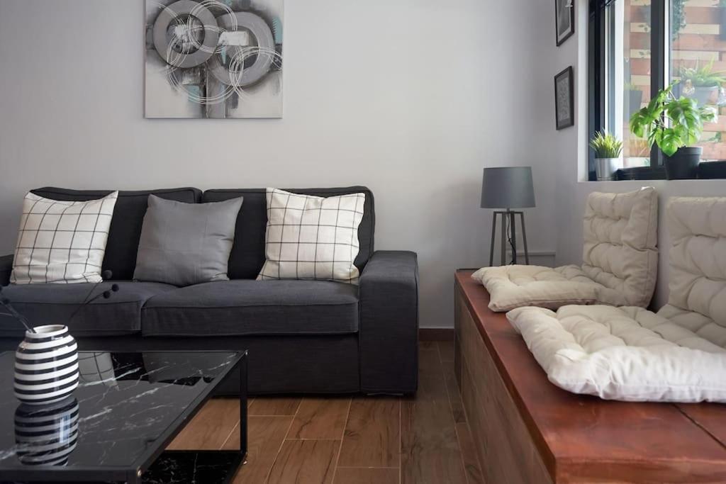 The Sunny House Apartment Athens Exterior photo