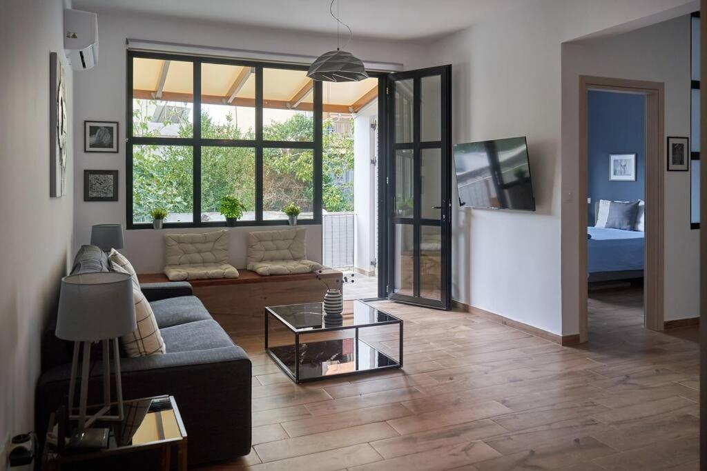 The Sunny House Apartment Athens Exterior photo
